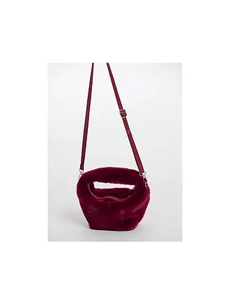 RINO&PELLE | Tasche - Umhängetasche in Felloptik CHERYL Small | dunkelrot